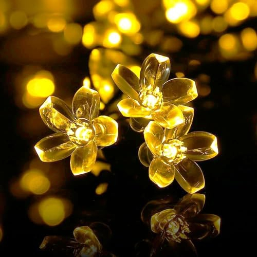 Qedertek Luci Esterno Solare Giardino 7M 50 LED Catena Luminosa Solare con Fiore, 8 Modalità Impermeabile Stringa Luci Solare Bianco Calido Decorative per Giardino Patio Matrimonio Festa