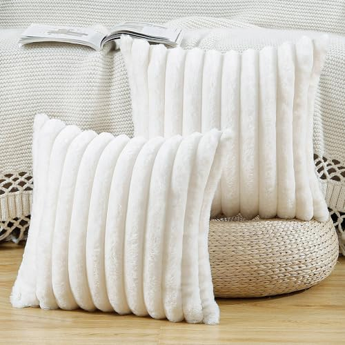 Madizz 2er Set Kunstpelz Plüsch Dekorative Kissenbezüge Flauschig Gestreifte Weich Dekorative Kissenbezug für Sofa Schlafzimmer Kissen Shell Creme Weiß 45 x 45 cm