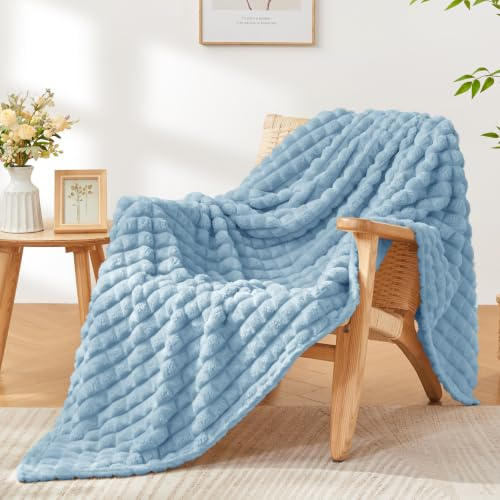 BEDELITE Kuscheldecke Flanell Flauschig, Blau, 150 x 200 cm | Weiche Decke, Deko Kariert Fleecedecke, für Sofa und Wohnzimmer, als Sofaüberwurf, Throw Blanket Wide Use