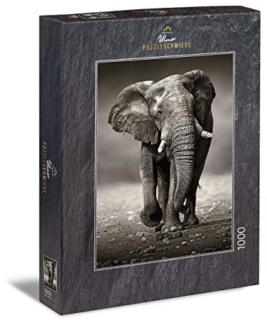 Ulmer Puzzleschmiede - Puzzle Elephant - 1000 pieces jigsaw puzzle - Powerful elephant as black and white photography