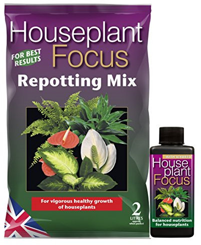 Houseplant Focus Repotting Mix 2 Litre and 100ml Houseplant Focus