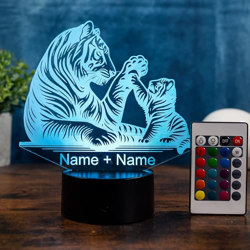 SpadinsLaserDreams Personalisierte Tiger Lampe mit 2 Namen – LED Nachtlicht Familie, Mutter Kind Geschenk, Tier Lampe Kinderzimmer, Geschenk Mama, 16 Farben dimmbar