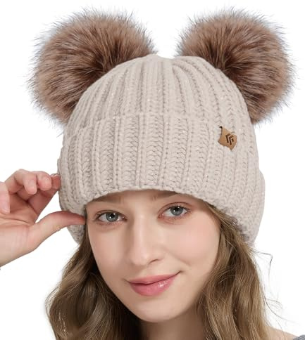 Creekstone Bommelmütze Damen Mädchen, Beanie Wintermütze mit Kunstfell-Doppel-Pom, warme Strickmütze Mit Fleece gefütterte (DE/NL/SE/PL, Alphanumerisch, Einheitsgröße, Oatmeal Metall)