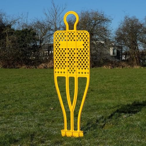 The Soccer Store Free Kick Mannequin (4ft) - Junior Football Mannequins in Packs of 1, 2 & 3. Football Training Equipment for Free Kick Drills. Free Kick Mannequins for Grass Pitch (Pack of 2)