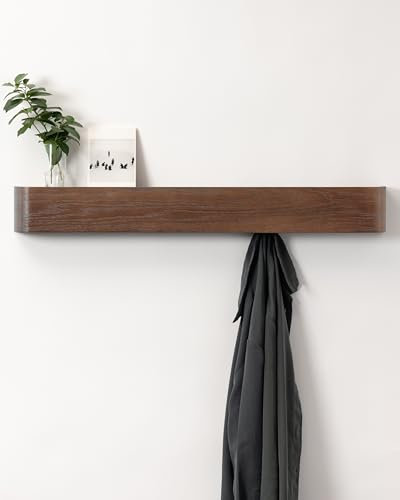 Kazai. Wandgarderobe 'Toke' | Moderne Design-Garderobe mit verdeckten Wandhaken | Garderobenpaneel aus Massivem Echtholz-Furnier | Eiche, dunkel