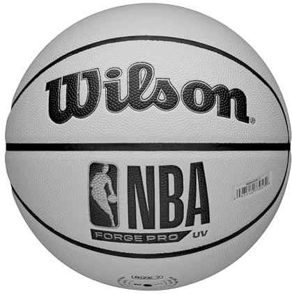 Wilson NBA Forge Pro UV Basketball, Pure Touch Oberfläche und True Grip Finish, Ever Bounce Technologie und überlegene Luftstabilität, Farbe: Grün, Größe: 7