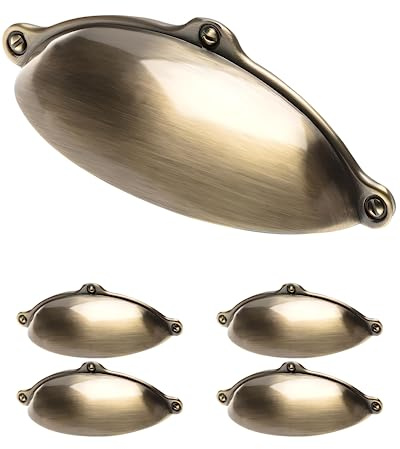 Gedotec Möbelgriffe aus Metall | 5 Stück Muschelgriff - Messing antik inkl. Befestigungsmaterial | ALEXANDRIA | 99,5 x 30 mm BA: 64 mm | Türgriffe für Schränke Griffe für Küchenschränke Griffe Möbel