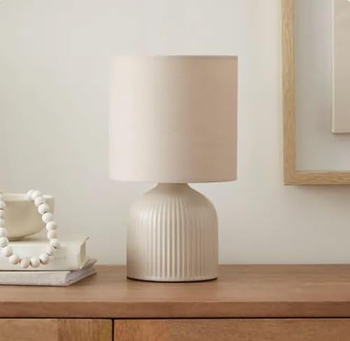 RA-HOMESTORE® New Small But Elegant Ribbed Ceramic Table Lamp Bedside Table Lamp Ceramic Base and Fabric Shade (25cm) (Cream)