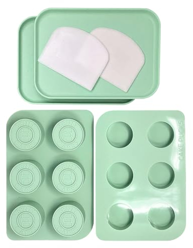 Benty Cakes Das Original CakePuck Bonus-Set – Besser als ein Cake Pop! Machen Sie Desserts mit Schokoladenüberzug – BPA-freies Silikon – inklusive 1 Formen-Set, 2 Tabletts und 2 Schaber – Grün
