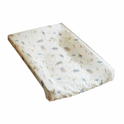 LOBERON Wickelauflagenbezug Tinkertop, blau/beige | Sanftes Material, Süßes Meerestier-Design, Sicherer Sitz durch Gummizug, Babyausstattung, Wickelzubehör, Baumwolle