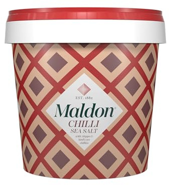 Maldon Chilli Sea Salt with Aleppo & Bird’s Eye Chillies, Perfect for a Wide Range of Dishes, Fantastic Burst of Flavour, Pyramid-Shaped Flakes - 500g Tub