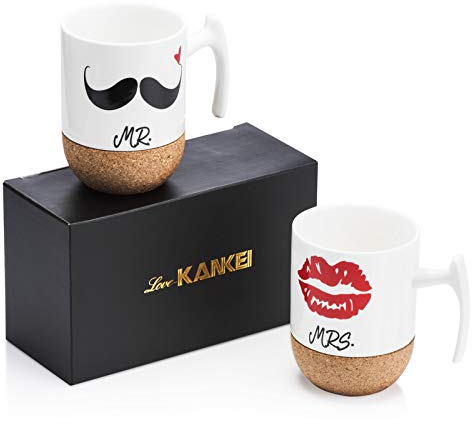 Love-KANKEI Mr e Mrs Tazzine Caffe Tazze Divertenti Coppia per Sposa e Sposo Tazza Ceramica con Fondo in Sughero 300ml, Regali Ideali per San Valentino, Nozze, Natale, Compleanno e Anniversario