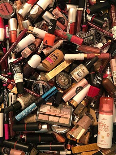 MULTISTORE Restposten Make Up Makeup Schminke Kosmetik 32x Produkte teilweise B Ware