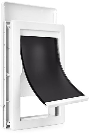 Amazon Basics Puerta Ajustable de Plástico para Perros y Gatos, Mediana, 26,7 x 38,1 x 9,9cm, Blanca y Gris