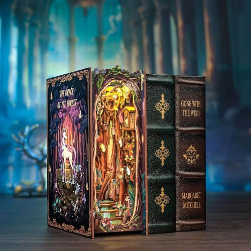 Figured'Art Book Nook Kit - La Grâce de la Forêt - Maquette à Construire avec Lumières LED - Diorama 3D DIY Serre-Livre pour Bibliothèque et Décoration Maison - Monde Miniature - Marque Française