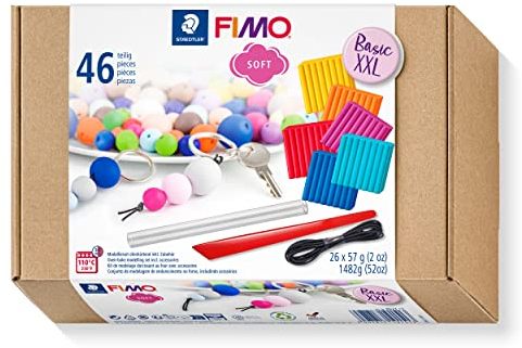 STAEDTLER Basic Set XXL FIMO Soft, ofenhärtende Modelliermasse mit Zubehör, weich und geschmeidig, Grundausstattung mit 26 Normalblöcken à 57 g, 10 Modellierwerkzeuge, 4 Gummibänder, 8023 15