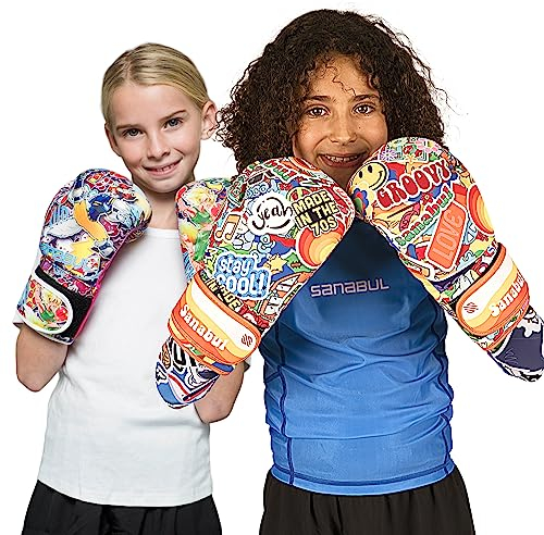 Sanabul Sticker Bomb - Guantes de Entrenamiento de Boxeo para niños (4 oz, años 70)