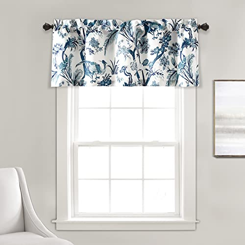 Lush Decor, Dolores, Tenda mantovana filtrante per la luce, 132,1 x 45,7 cm (larghezza x lunghezza), colore blu, mantovana in toile blu brillante e bianco, stampa floreale con uccelli, decorazione per