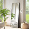 NASSYOU Miroir sur Pied 147 x 44 cm, Grand Miroir Mural en Pleine Longueur avec Cadre en Aluminium Noir, Miroir Rectangulaire pour Salle de Bain, Chambre, Entrée et Couloir