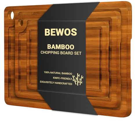 BEWOS 3-teiliges Holz Schneidebretter Set mit Aufhängebohrung - Bambus Schneidebrett mit Griffen & Saftrille, Küchenbrett zum Schneiden für Fleisch, Gemüse, Käse und Brot