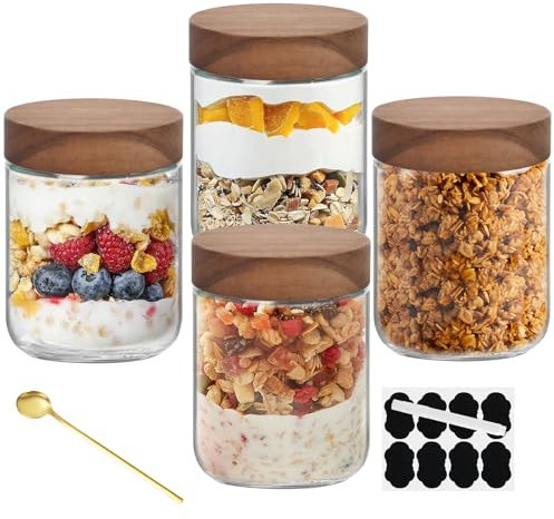 NZZVNZ Lot de 4 Pots D'avoine de Nuit, 480ML(16 OZ) Bocaux en Verre Hermétique avec Couvercle en Bois Pot Yaourt en Verre, avec Autocollants et Cuillère