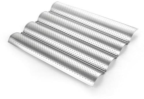 KOMUNJ 1 x Baguette Baking Mould, Baguette Baking Tray for 4 Baguettes, Baguette Tray Made of Carbon Steel, Perforated French Bread Pan with Non-Stick Coating 38.5 cm x 33.5 cm