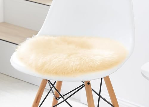 -LUXOR- living Sitzkissen, Schaffell echt, Lammfell, rund 34 cm Champagner | 4 Kissen, Obermaterial 100% Wolle, Rückseite gegerbtes Leder, Sitzunterlage für Stühle und Bänke