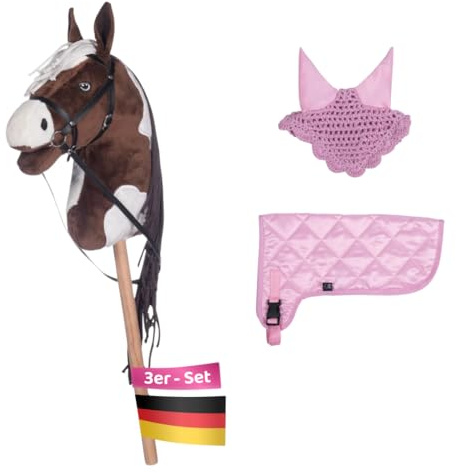 HobbyHorse24 Hobby Horse Set Braun Weiß mit Rosa Decke und Rosa Fliegenhaube, Steckenpferd für Kinder, Stockpferd mit Zubehör