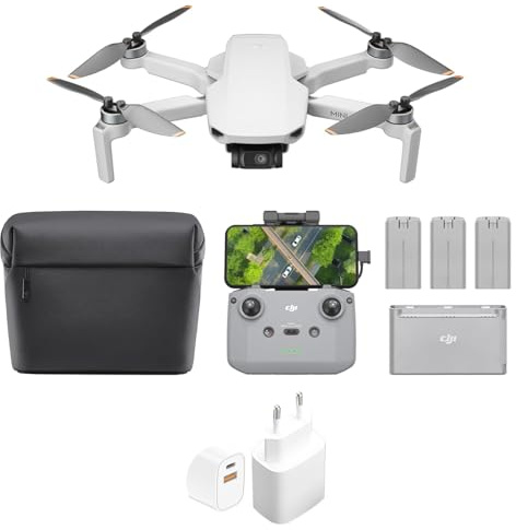 DJI Mini 4K Fly More Combo Bundle, Drone con Fotocamera 4K HD, Stabilizzatore 3 Assi, Trasmissione Video 10 km, 3 Batterie per Tempo di Volo Max 93' (Spina di ricarica)