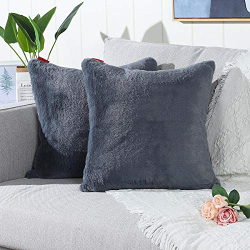 Mandioo 2er Set 65x65 cm Grau Faux Fur Flauschigen Kissenbezüge Moderne Künstlich Pelz Kissenhüllen Dekorative Sofakissen Dekokissen Weicher Zierkissenbezug für Wohnzimmer Sofa Schlafzimmer