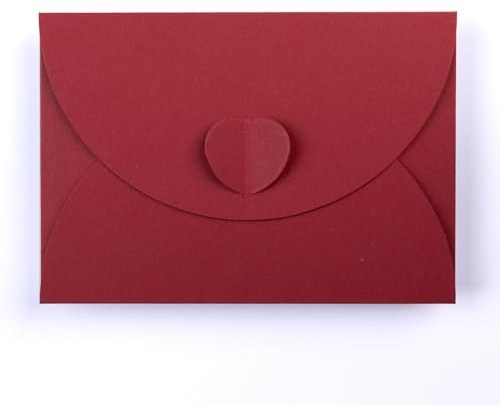 PresentFill® Briefumschläge (50 x Stück) DIN C6 ohne Fenster mit Herz Verschluss in Bordeaux - aus 210 / gm² starkem 100% Recycling Vintage Kraftpapier im Format 162 x 114 mm