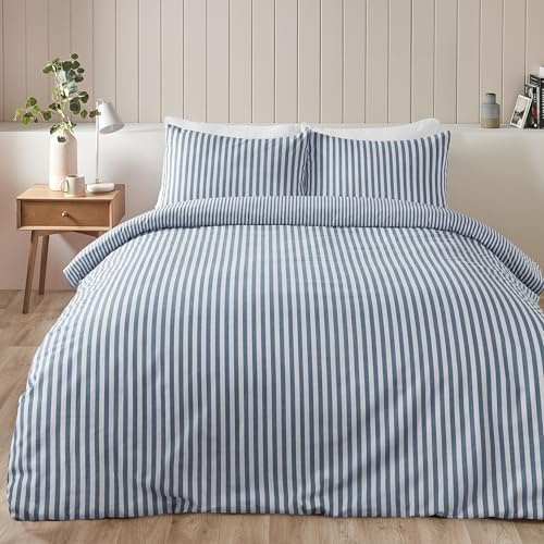 Catherine Lansfield Brushed Stripe Cotton Reversible King Duvet Cover Set with Pillowcases Blue