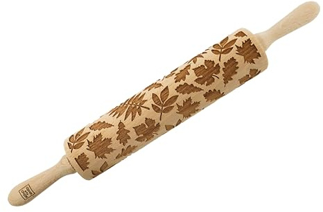 MoodForWood Teigroller aus Holz, Gravierte Holzrolle mit Wunschname auf Griff, Roller mit Muster für Teig, Kuchen & Backwaren, Nudelholz für Müheloses Ausrollen, Ø 6 cm x 43 cm, Herbstblätter