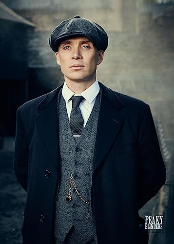 Displate Offiziell Peaky Blinders MetallPoster Magnetische Befestigung Inklusive Lizenziert Bilder Hochwertiges Thomas Shelby Poster 45 cm x 32 cm