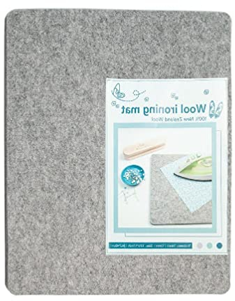 Tapis de pressage en laine - Fournitures de matelassage - Accessoires de couture - Housse de planche à repasser pour projets de couture - Planche à repasser feutrée - Tapis de presse en laine portable