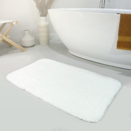 Wecon Home Moderner Flauschiger und waschbarer Badezimmerteppich aus Baumwolle - Ole (70 x 120 cm, weiß)