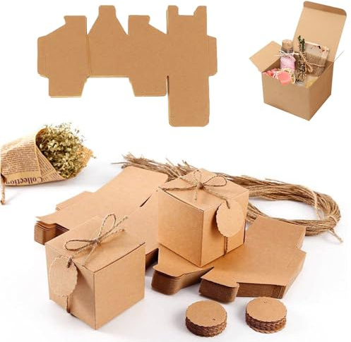 Confezione da 50 Scatoline Carta Kraft Marrone, Set di Scatole Regalo, Scatole di Cartone, con Corda Canapa e Etichette, Scatola di Cartone 7 X 7 X 7 cm, per Festa di Natale, Festa di Compleanno