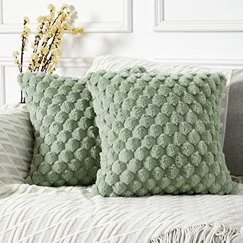 YAERTUN Pack of 2 Decorative Faux Fur Sage Green Sofa Cushion Covers 45cm x 45cm 18x18 Inch Solid Square Throw Pillow Cases Soft Cozy Luxury Pillow Covers Couch Bed Livingroom