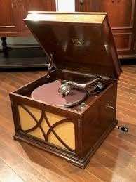 Gramophone Player Original Réplique de gramophone avec 1 disque de démonstration et 5 aiguilles Jaune sculpté