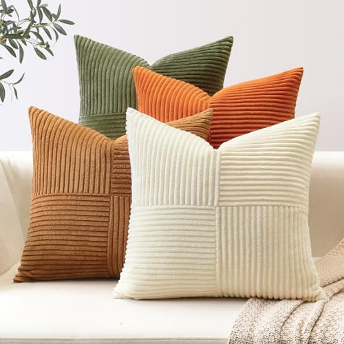 Sungeek Lot de 4 Housse de Coussin 55x55 cm en Velours Côtelé, Housse Coussins Bohème Patchwork à Rayures Croisées Doux Taies d'oreiller Décoratives pour Lit Canapé Chambre Salon, Rouille Vert Olive