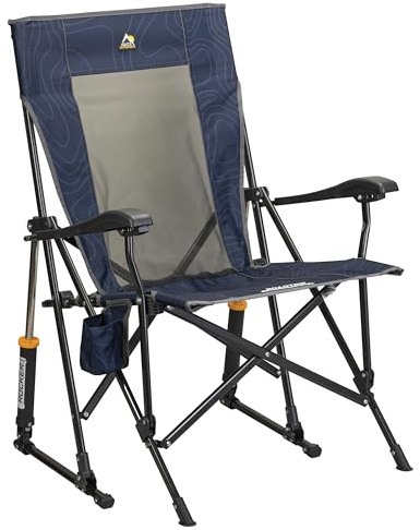 GCI Outdoor Roadtrip Rocker – Faltbarer Campingstuhl mit Schaukelfunktion | Ideale Tischhöhe durch hohe Sitzposition – bis 130kg belastbar – Tragetasche, Getränke- & Handyhalter – Navy Topo