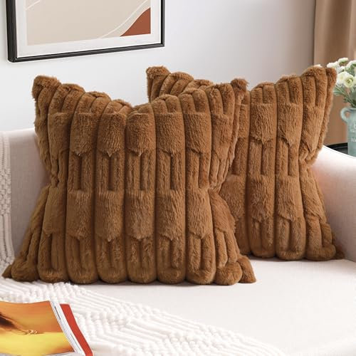 ZWJD 2er Set Braun Kissenbezug 40x40 Kunstpelz Plüsch Kissenbezüge Weiche Kissenhülle Flauschig Dekokissen Moderne Kissen Deko für Wohnzimmer Sofa Schlafzimmer Auto Dekor Sofakissen 40 x 40cm