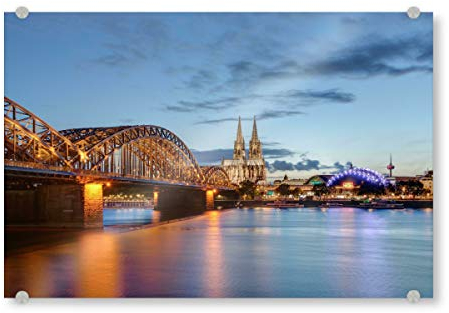 artboxONE Acrylglasbild 60x40 cm Städte Abend in Köln Bild hinter Acrylglas - Bild köln Architecture Beleuchtung