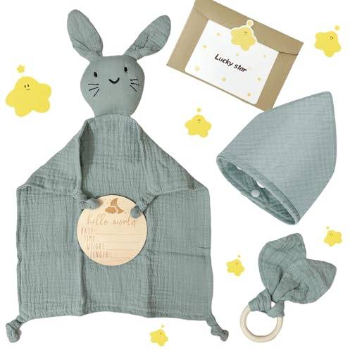 GYHWOFUL Baby Geschenk Junge & Mädchen | Neugeborenen Geschenkset 3-teilig | Schmusetuch Hase + Lätzchen + Holz-Beißring | Babygeschenke zur Geburt & Babyparty (Grün)