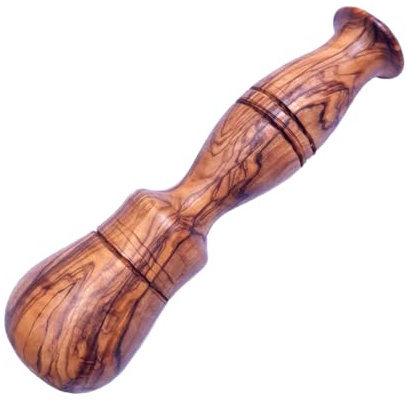 Maja artesanal de madera de olivo – Elaboración artesanal – Naturalmente antibacteriano – Elegancia Natural 6 x 6 x 19 cm