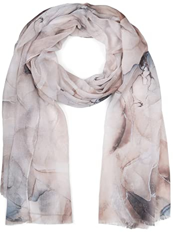 styleBREAKER Damen Schal mit edlem Marmor Muster und kurzen Fransen, leichtes Tuch in Pastell Farben, Stola 01016219, Farbe:Hellbraun