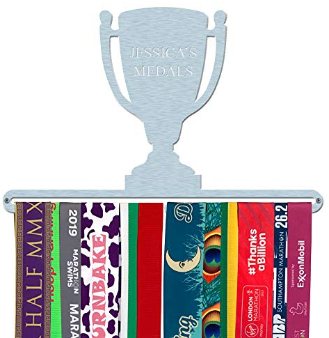 Medaillen-Aufhänger in Trophäenform mit personalisierter Aufschrift, aus gebürstetem Edelstahl, hergestellt in Großbritannien.