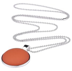 Adi-Modeschmuck lange Damenkette 'Stina', 25mm Polaris Cabochon in einem Anhänger aus Edelstahl an einer 70cm langen zarten Kugelkette, handgefertigt in Berlin (Orange)