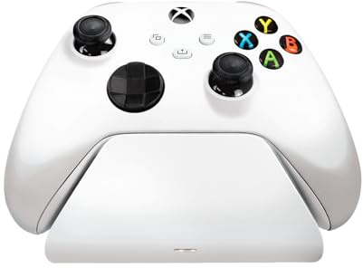 Razer Universelle Schnellladestation - Schnellladegerät für Xbox-Controller (Universelle Kompatibilität, Magnetkontaktsystem, Passend zu jedem Xbox-Controller) Robot White