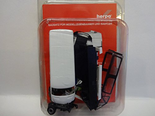 Herpa MiniKit 013314 Mercedes-Benz Sprinter Box-Type Flat Roof. 1:87